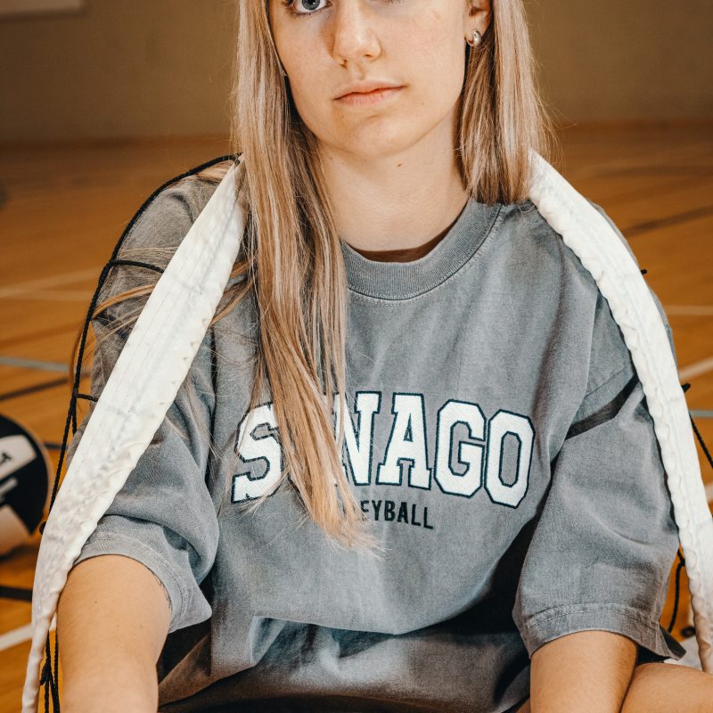 SUNAGO T-Shirt Brodé Gris