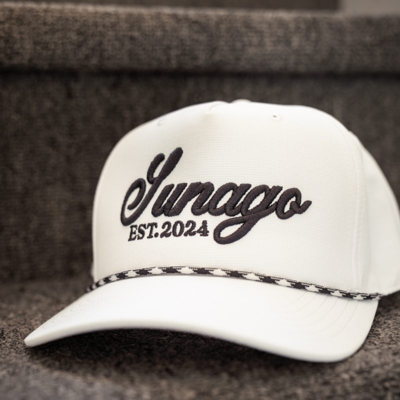 Casquette avec cordon